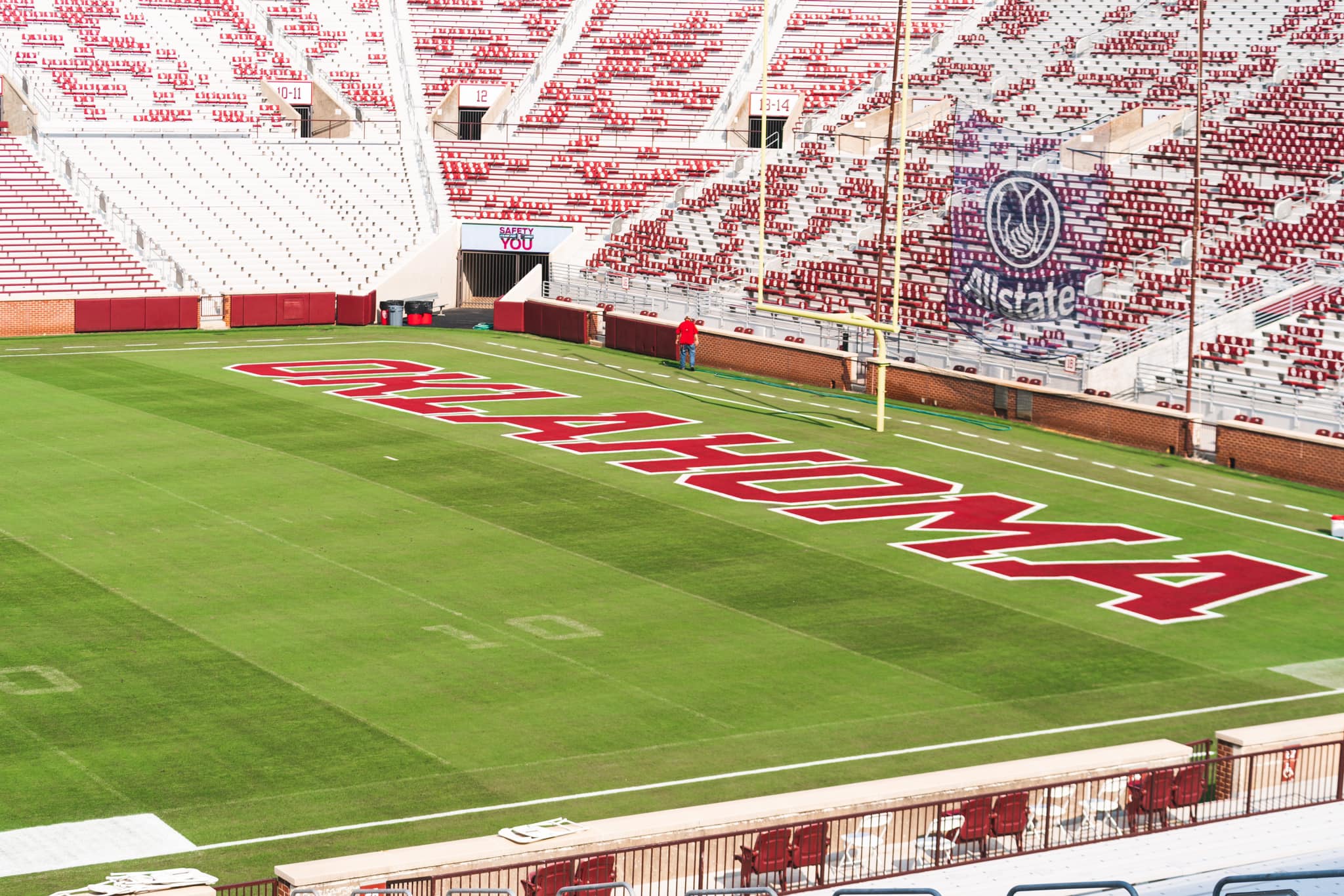 Ole Miss Rebels at Oklahoma Sooners Football